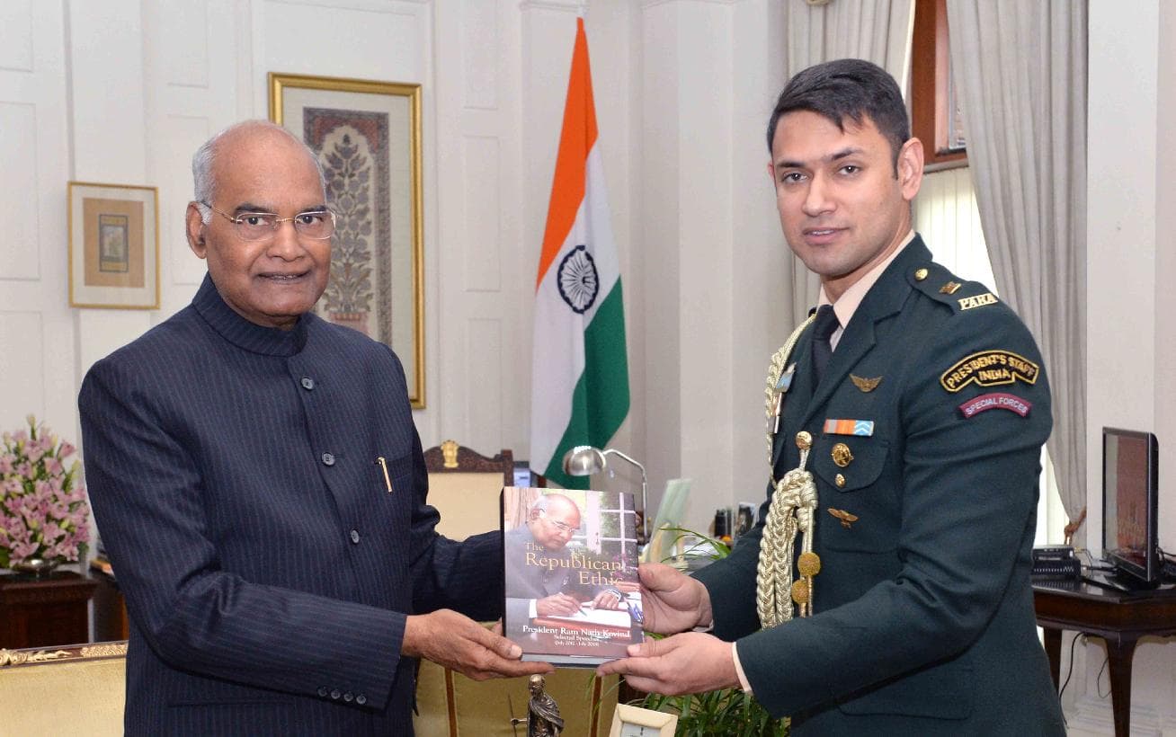Major Gaurav Choudhary with President Ram Nath Kovind